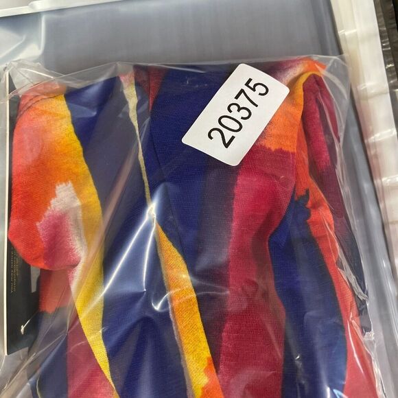 New IC Blouse Women L Large Blue Geometric Cold Shoulder 3/4 Sleeve Round Neck - Picture 10 of 10